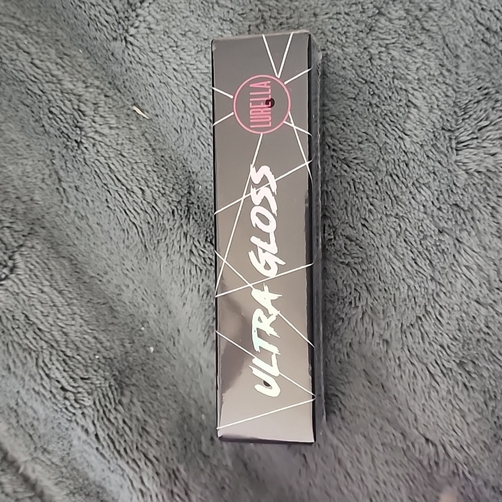 Lurella Ultra Gloss lip gloss